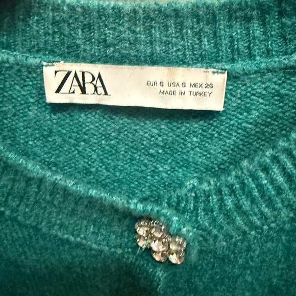 Zara Women's Green Sweater Small with jewel buttons - Picture 2 of 5